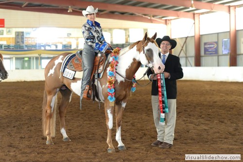 Judge Peter Bellden (QLD) with Tracy Campanella on Champion �Looting After Dark�